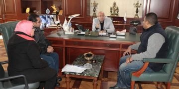 محافظ بني سويف يتابع أعمال لجنة جهاز شؤون البيئة بالمنيا المكلفة بإعداد تقرير رصد بيئي بالمنطقة الصناعية