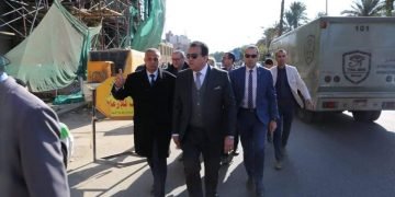 بالصور.. وزير التعليم العالي يتفقد المعهد القومي للأورام