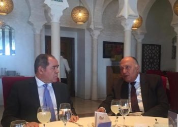 استمراراً لمحطات زيارته الحالية إلى العاصمة الجزائرية .. وزير الخارجية يلتقي نظيره الجزائري