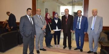 أمل بالعلم والعمل