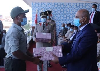 وزير النقل يشهد حفل تخرج  أول دفعة من فنيي السكة الحديد من معهد ضباط الصف المعلمين  بإجمالي (1000) فني تخصصات مختلفة