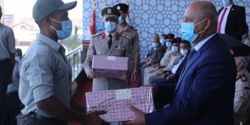 وزير النقل يشهد حفل تخرج  أول دفعة من فنيي السكة الحديد من معهد ضباط الصف المعلمين  بإجمالي (1000) فني تخصصات مختلفة