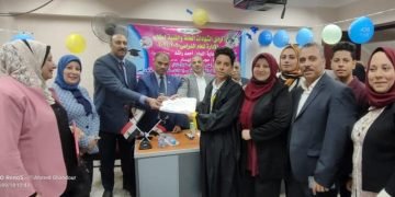 أوائل الشهادات بإدارة بولاق  يتألقون فى يوم تكريمهم