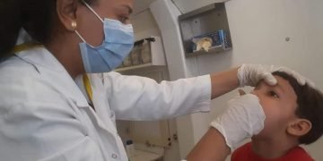 الكشف وتوفير العلاج لـــــ 1600مواطناُ في قافلة نفذتها  الصحة يومي “السبت والأحد” بكفر الجزيرة