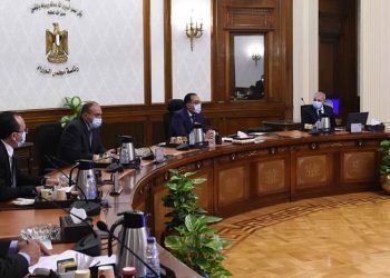 رئيس هيئة تنمية الصعيد: نسعى لجذب الإستثمارات لتحقيق التنمية الشاملة والتسويق الجيد لفرص الإستثمار بمحافظات الصعيد