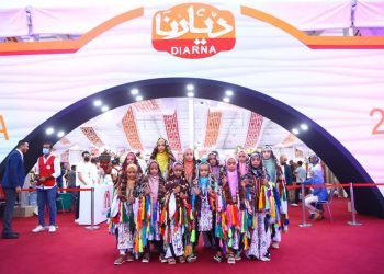 وزيرة التضامن تفتتح معرض “ديارنا” للحرف اليدوية والتراثية بمول مصر بمحافظة الجيزة