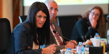 «التعاون الدولي» و«البيئة» تُطلقان المشاورات الوطنية مع البنك الدولي بشأن الإطار العام للعمل المناخي وإعداد تقرير المناخ والتنمية الخاص بمصر