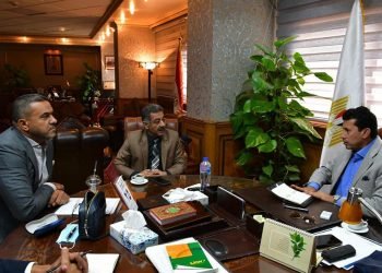 وزير الرياضة يبحث مع اتحاد السلة استعدادات استضافة بطولة العالم للأندية