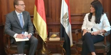 وزيرة التعاون الدولي تلتقي السفير الألماني الجديد لدى القاهرة لبحث مجالات التعاون الإنمائي المشترك