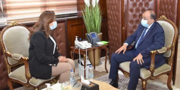 وزير التنمية المحلية يتابع مع محافظ دمياط الموقف التنفيذي لمشروعات تطوير الريف المصري والمجزر الآلى والمحجر البيطري بشطا