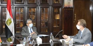 وزير الكهرباء.. يستقبل  السفير الجديد لجمهورية ألمانيا الإتحادية بالقاهرة وذلك لبحث سبل دعم وتعزيز التعاون الحالى والمستقبلى بين البلدين