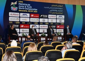 وزير الرياضة يشهد مؤتمر الإعلان عن استضافة مصر بطولة العالم للخماسي الحديث للشباب