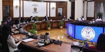 مدبولي يؤكد حرص مصر على استضافة مؤتمر الأمم المتحدة السابع والعشرين لتغير المناخ COP 27 المزمع عقده عام 2022