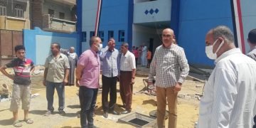 محافظ أسيوط يوجه بمتابعة المبادرة الرئاسية “حياة كريمة”.. والسكرتير المساعد يتفقد تنفيذ مشروعات قرى مركز ديروط