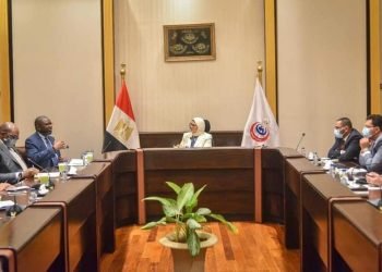 وزيرة الصحة تؤكد استعداد مصر لتوفير اللقاحات للأشقاء الأفارقة بالتوازي مع تحقيق الاكتفاء الذاتي بمصر وفقًا لتوجيهات الرئيس السيسي