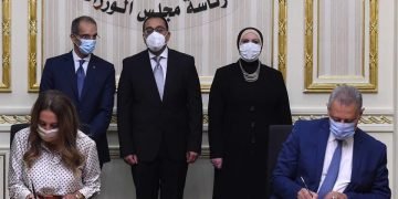 رئيس الوزراء يشهد توقيع بروتوكول تعاون لربط جهاز المشروعات المتوسطة والصغيرة ومتناهية الصغر بالمُحوّل الرقمي الحكومي