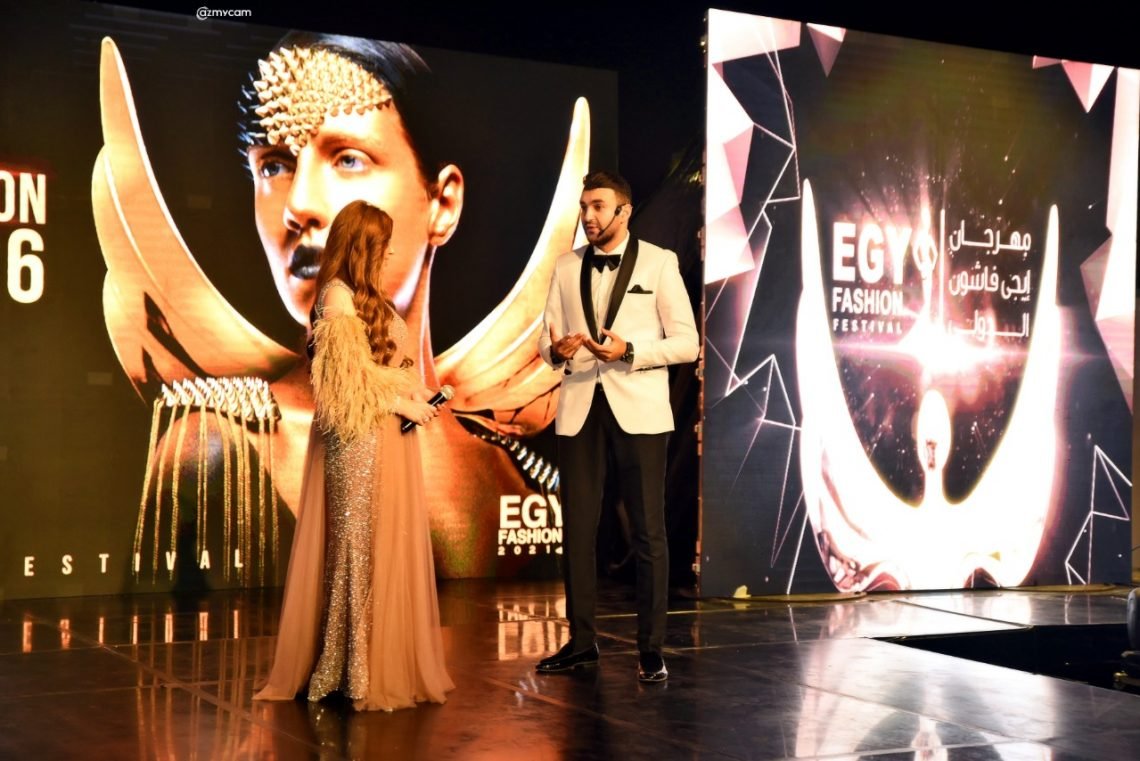 كريم أسامة يخطف الأنظار بأدائه المميز بفعاليات مهرجان Egy Fashion 6