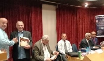 قرارات المحافظين بشأن التعليم ” بين مؤيد ومعارض “