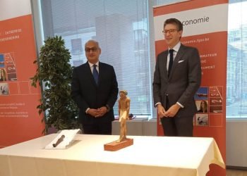 استرداد السفارة المصرية في بروكسل لقطعتين أثريتين من الحكومة البلجيكية