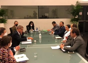 وزيرة البيئة تبحث مع الوزير البريطانى الوك شارما رئيس مؤتمر المناخ cop26 عدد من ملفات تغير المناخ