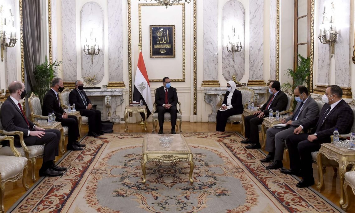 مدبولي يشيد بالتعاون القائم بين وزارة الصحة وجامعة هارفارد وانعكاسه الإيجابي على دول المنطقة