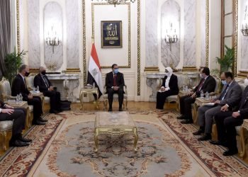 مدبولي يشيد بالتعاون القائم بين وزارة الصحة وجامعة هارفارد وانعكاسه الإيجابي على دول المنطقة