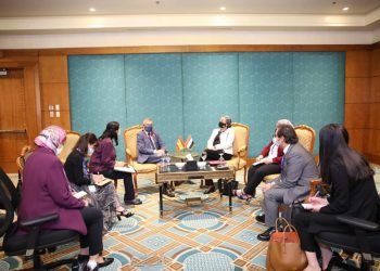 وزيرة البيئة تلتقى ونظيرها الاسبانى لتبادل الآراء والرؤى حول الأوضاع البيئية العالمية