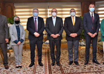 وزير الطيران المدني يلتقي أمين عام منظمة الطيران المدني الدولي “الإيكاو” ويشيد بجهود القطاع في مواجهة أزمة فيروس كورونا