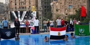 وزير الرياضة ومحافظ الجيزة يفتتحان مجمع حمامات السباحة بنادي الترسانة