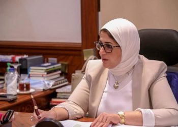وزيرة الصحة تستعرض موقف المنشآت الصحية “بمبادرة حياة كريمة” و”مراكز صحة وتنمية الأسرة” ومنظومة التأمين الصحي الشامل