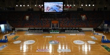 وزير الرياضة يطمئن علي استعدادات الصالة المغطاة ببرج العرب المستضيفة للبطولة العربية للسلة