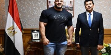وزير الرياضة يهنيء “بيج رامي” بالفوز بلقب مستر أولمبيا للعام الثاني على التوالي