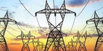 كابل كهربائى ضخم للربط الكهربائى  بين مصر وأوروبا