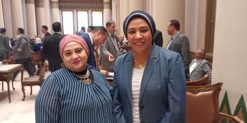 نشوي الديب تطلب من وزير التعليم تقسيط مصروفات الدراسة