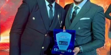 ضمن فعاليات مهرجان أوسكار العرب…. تكريم ” كريم أسامة ” بعد تألقه إعلامياً وفنياً في الفترة الأخيرة