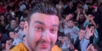 إطلالات مختلفة و غناء و أداء مميز … هكذا خطف ” كريم أسامة ” أنظار الجمهور بــ ” “كوفيد 15”