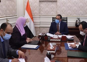 الحكومة تدرس إمكانية إطلاق معاش تأميني للفئات الأولى بالرعاية من المزارعين “معاشك بإيدك” ضمن مبادرة “حياة كريمة”