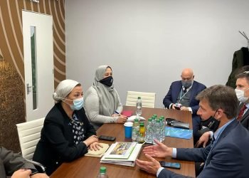 وزيرة البيئة تلتقي وزير الصناعة والطاقة وخفض الانبعاثات الأسترالي لبحث دعم سبل التعاون