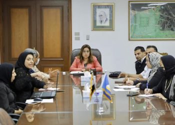 الدكتورة منال عوض تبحث خطة تنفيذ أعمال صيانة كوبرى دمياط المعدنى