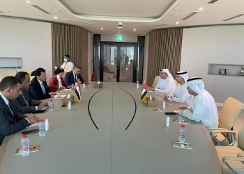 وزير الرياضة يناقش آليات التعاون مع وزير ريادة الأعمال والمشاريع الصغيرة والمتوسطة الإماراتي