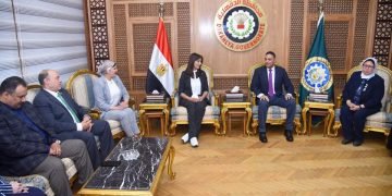 وزيرة الهجرة: حريصون على حياة أبنائنا وتوفير البدائل الآمنة للهجرة غير الشرعية