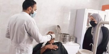 الصحة: تقديم الخدمات الطبية لـ ٦٦ ألف مواطن فوق سن ٦٥ عامًا ضمن برنامج “الرعاية الصحية المستمرة لكبار السن”