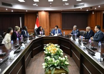 وزير الرياضة يستقبل أمين عام الفيفا وسكرتير عام الكاف