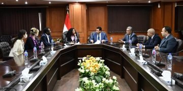 وزير الرياضة يستقبل أمين عام الفيفا وسكرتير عام الكاف