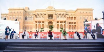 وزيرة البيئة: مصر تعيش عصر ذهبي وتمكين حقيقي للمرأة في كافة المجالات