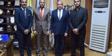 رئيس جامعة بني سويف يستقبل رئيس اتحاد الطلاب ونائبه…. ويوجه بتنظيم دورات تدريبية متخصصة للاتحاد الجديد