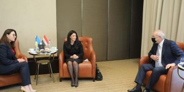 “المشاط” تستعرض الفرص التنموية المتاحة للتعاون الثنائي مع أوكرانيا وتعزيز العلاقات بين القطاع الخاص في البلدين