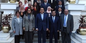 مدبولي يؤكد ضرورة الاستفادة من الخريجين وتمكينهم .. ويشدد: عليكم أن تؤمنوا أنكم ستحصلون على فرص جيدة