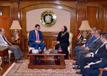 وزيرة التجارة والصناعة تبحث مع وزير الزراعة اللبنانى سبل تيسير حركة التبادل التجارى بين البلدين