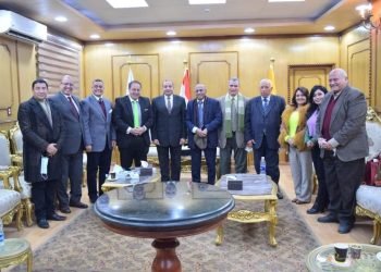 على هامش الاحتفالية باليوم العالمي للغة العربية..  رئيس جامعة بنى سويف: نعتز بلغتنا الأم رمز الهوية والتاريخ